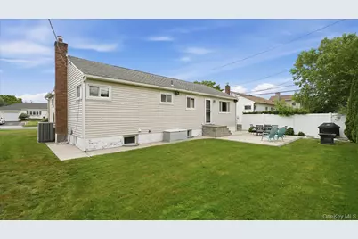 45 Margaret Road, Massapequa, NY 11758 - Photo 33