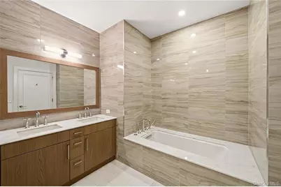 100 Garvies Point Road #1311, Glen Cove, NY 11542 - Photo 17