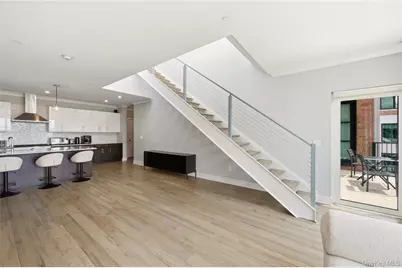 100 Garvies Point Road #1311, Glen Cove, NY 11542 - Photo 5