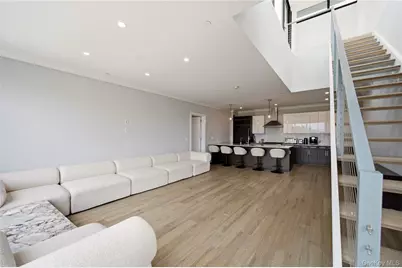 100 Garvies Point Road #1311, Glen Cove, NY 11542 - Photo 3