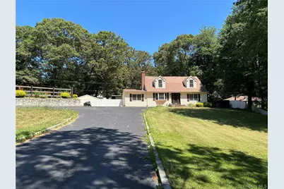 45 Croft Lane, Smithtown, NY 11787 - Photo 1