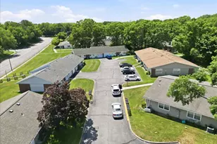 158 Falmouth Ct, Ridge, NY 11961 - Photo 19