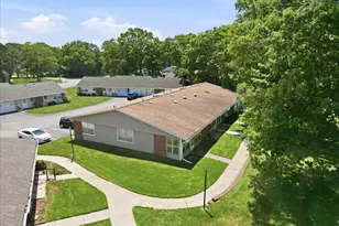 158 Falmouth Ct, Ridge, NY 11961 - Photo 21