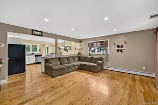 125 Keller Dr, Mastic, NY 11950 - Photo 7