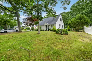 125 Keller Dr, Mastic, NY 11950 - Photo 41
