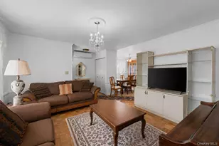 130-30 145th St, Jamaica, NY 11436 - Photo 7