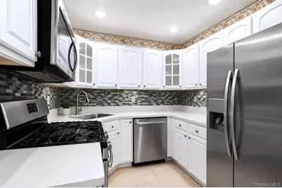 13030 145th Street, Jamaica, NY 11436 - Photo 15