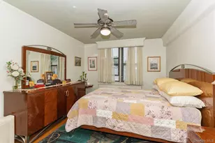 182-12 Horace Harding Expy, Fresh Meadows, NY 11365 - Photo 7