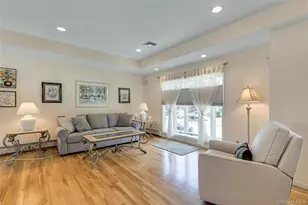 61 Yale Ave, Oakdale, NY 11769 - Photo 7