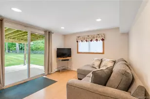 61 Yale Ave, Oakdale, NY 11769 - Photo 19