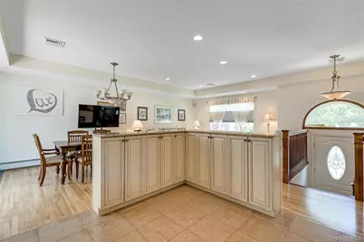 61 Yale Avenue, Oakdale, NY 11769 - Photo 13