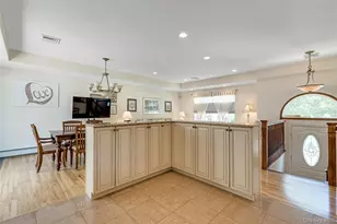 61 Yale Ave, Oakdale, NY 11769 - Photo 13