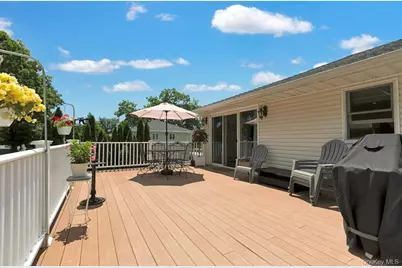61 Yale Avenue, Oakdale, NY 11769 - Photo 25