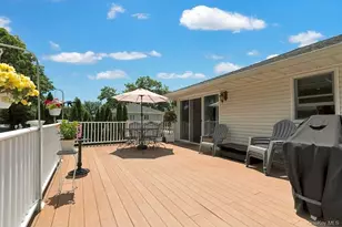 61 Yale Ave, Oakdale, NY 11769 - Photo 25