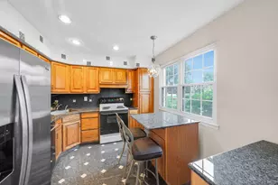 11 Springwood Dr, North Babylon, NY 11703 - Photo 7