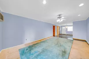 11 Springwood Dr, North Babylon, NY 11703 - Photo 5