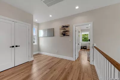 102 Kate Drive, New Hyde Park, NY 11040 - Photo 17