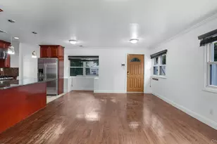 185 E 17th St, Huntington Station, NY 11746 - Photo 5