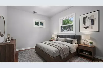 185 E 17th Street, Huntington Station, NY 11746 - Photo 9