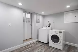 185 E 17th St, Huntington Station, NY 11746 - Photo 15