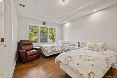 31 Beckett Court, Spring Valley, NY 10977 - Photo 9