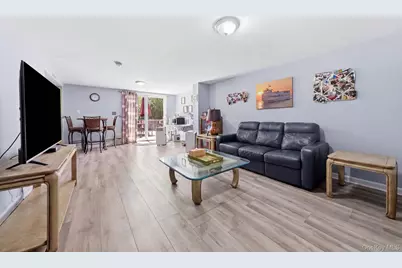 36 Sayville Road, Sound Beach, NY 11789 - Photo 15
