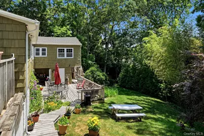 36 Sayville Road, Sound Beach, NY 11789 - Photo 33