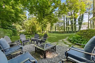 10 Rancher Pl, Huntington, NY 11743 - Photo 39