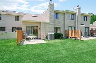 181 North Ln, Smithtown, NY 11787 - Photo 21