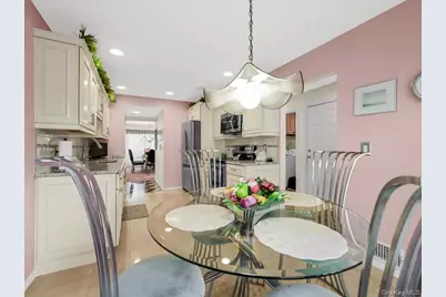 181 North Lane, Smithtown, NY 11787 - Photo 7