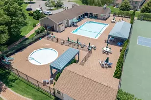 181 North Ln, Smithtown, NY 11787 - Photo 27