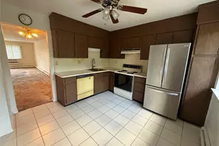 1840 Crompond Rd, Peekskill, NY 10566 - Photo 3