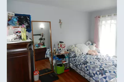 64 Avondale Street, Valley Stream, NY 11581 - Photo 11
