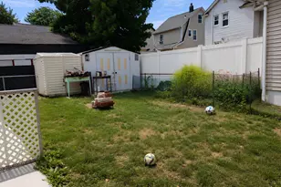 64 Avondale St, Valley Stream, NY 11581 - Photo 3