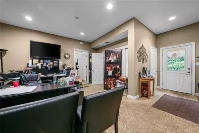 193 Pidgeon Hill Road, South Huntington, NY 11746 - Photo 21