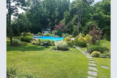 193 Pidgeon Hill Road, South Huntington, NY 11746 - Photo 39