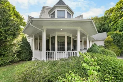 193 Pidgeon Hill Road, South Huntington, NY 11746 - Photo 5