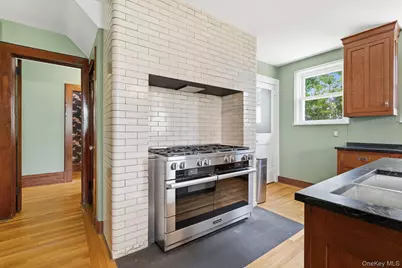 64 Prospect Street, White Plains, NY 10606 - Photo 17