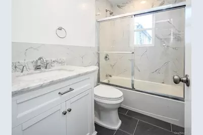 59A Hickory Road, Port Washington, NY 11050 - Photo 11
