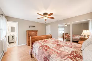22 Puritan Ave, Mount Sinai, NY 11766 - Photo 15