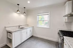 18-55 21st Dr, Astoria, NY 11105 - Photo 15