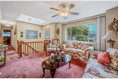 90 Rhode Island Avenue, Bay Shore, NY 11706 - Photo 5