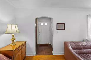 637 Stratford Rd, Baldwin, NY 11510 - Photo 5
