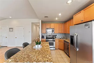 12206 Powells Cove Boulevard #132, College Point, NY 11356 - Photo 19