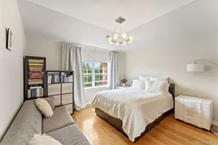 12206 Powells Cove Blvd, College Point, NY 11356 - Photo 23