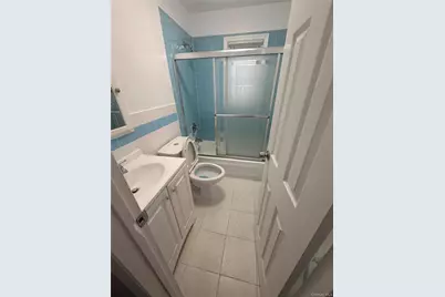 147-15 225th Street #2nd fl, Springfield Gardens, NY 11413 - Photo 9