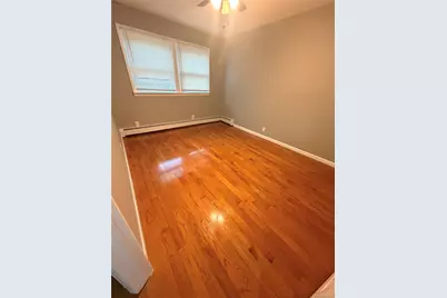 147-15 225th Street #2nd fl, Springfield Gardens, NY 11413 - Photo 5
