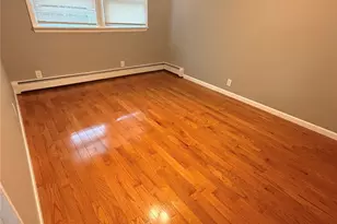 147-15 225th St, Springfield Gardens, NY 11413 - Photo 5