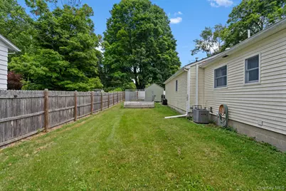 36 Charles Street, Montgomery, NY 12549 - Photo 19