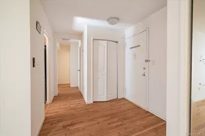 370 W Broadway #5W, Long Beach, NY 11561 - Photo 11